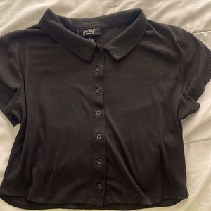 Black Collared ★ Button-Down